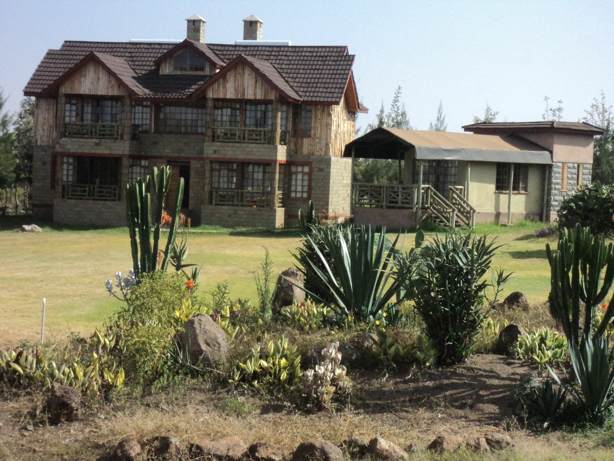 Hotel Sangare Gardens Mweiga Exterior foto